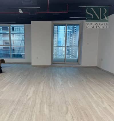 Office for Rent in Jumeirah Lake Towers (JLT), Dubai - Semi-Fitted Office | Dubai Star | Lake View Office for Rent in Jumeirah Lake Towers (JLT), Dubai - Semi-Fitted Office | Dubai Star | Lake View