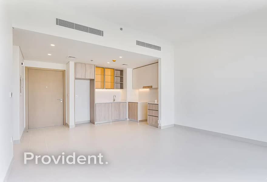 High Floor | Park View | Ready to Move in High Floor | Park View | Ready to Move in
