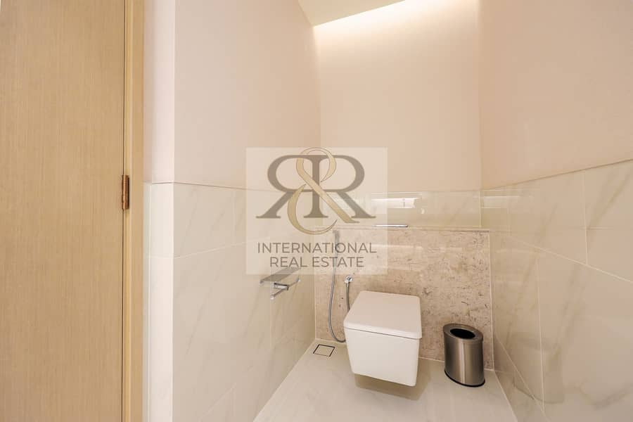 12 0R9A0630-HDR. jpg