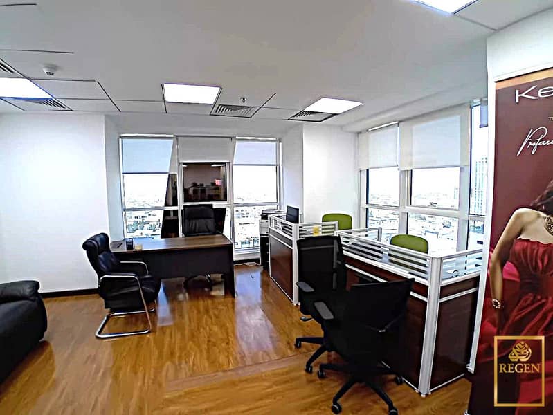 4 Office 1. jpeg