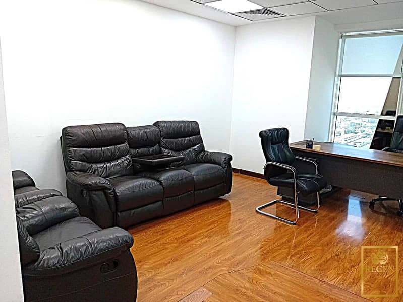 5 Office 6. jpeg