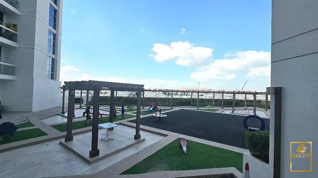 14 Azizi Star Amenities 5. jpg