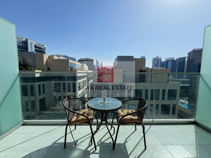 5 4.0 Balcony. JPG