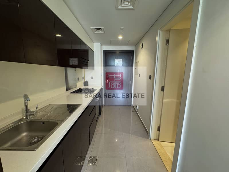 10 2.0 Kitchen. JPG