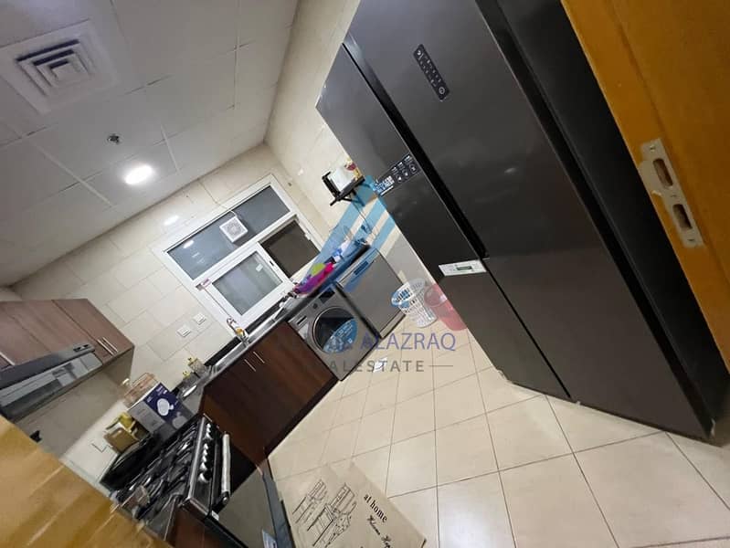 9 dcc2ba3e-5ef4-499f-a0be-c3e5f83353a3. jpg
