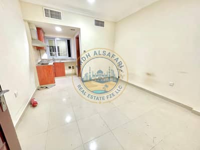 استوديو للايجار في مويلح، الشارقة - IMG-20260429-WA0190. jpg استوديو للايجار في مويلح، الشارقة - IMG-20260429-WA0190. jpg