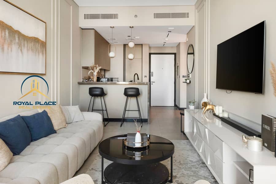 Luxury Furnished | Burj View | Modern Tower