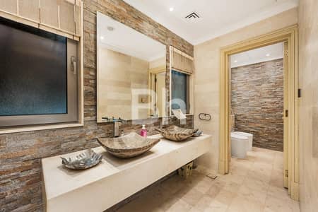 5 Slaapkamers Villa te Huur in Palm Jumeirah, Dubai - Image 0