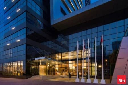 Hotel Apartment for Sale in Dubai Marina, Dubai - Investor Deal | Close to Tram | Prime Location