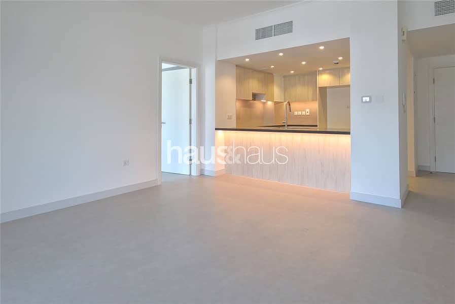 Vacant 2 Bed | Fully Upgraded | Chiller Free Vacant 2 Bed | Fully Upgraded | Chiller Free