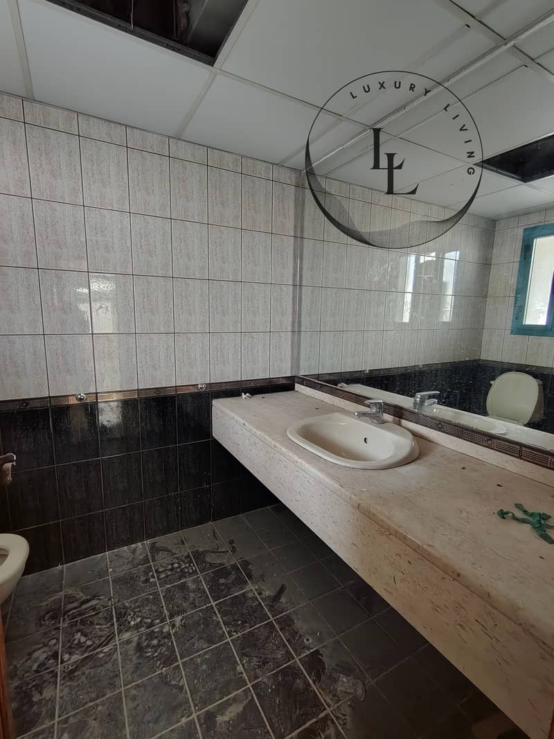 15 IMG_20260422_153743507_HDR. jpg