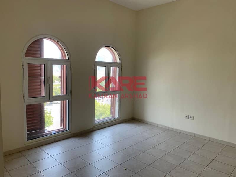 L shape Studio For sale Close to Metro L shape Studio For sale Close to Metro