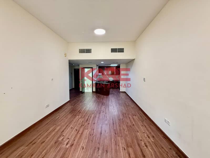Apartamento en Discovery Gardens,Mediterranean,Building 62, 1 dormitorio, 65000 AED - 14799862 Apartamento en Discovery Gardens,Mediterranean,Building 62, 1 dormitorio, 65000 AED - 14799862