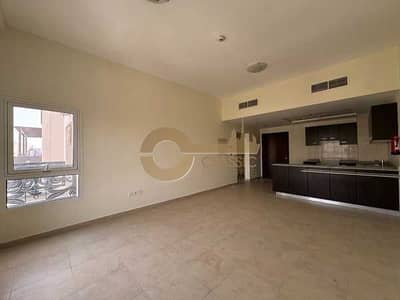 1 Camera Appartamento in Affitto a Remraam, Dubai - S4HcQjcBJWnNj2VfI3CPqFcvxM8SsYF1J5dGBoEB. jpg