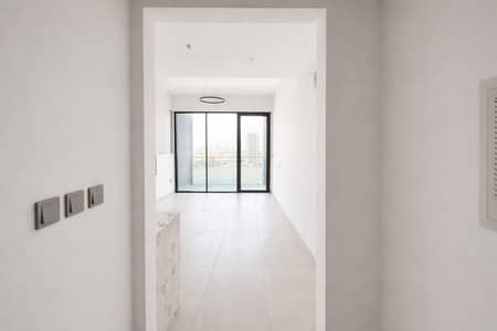 Studio for Sale in Dubai Sports City, Dubai - Modern living space with city view. png