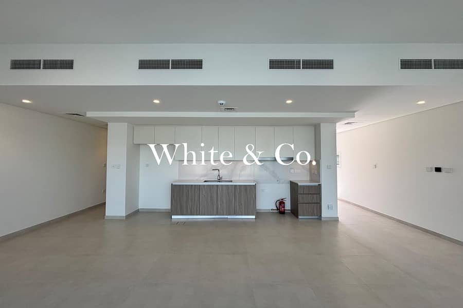 Options | Lowest on Market | Large Layout Options | Lowest on Market | Large Layout