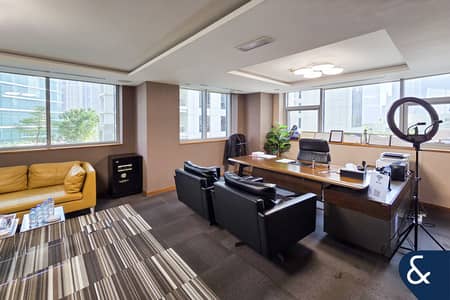Office para en Alquiler en Business Bay, Dubai - Oficina en Business Bay,Executive Towers,Executive Tower D (Aspect Tower), 375000 AED - 15023224 Office para en Alquiler en Business Bay, Dubai - Oficina en Business Bay,Executive Towers,Executive Tower D (Aspect Tower), 375000 AED - 15023224