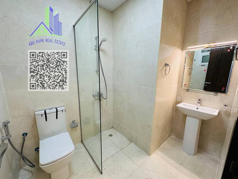 7 8ad1824d-9e45-4900-b89d-4a2247ad6e10. jpg