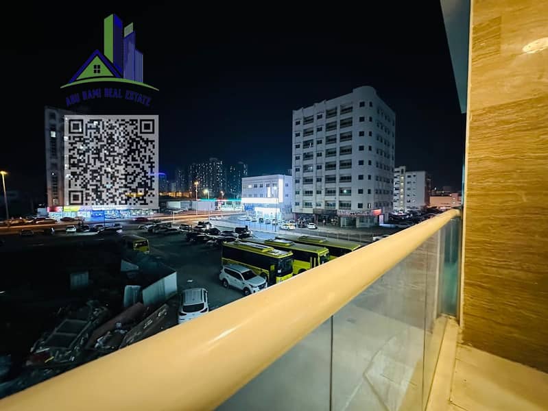 12 e3091459-0583-42d3-b7be-35045dde98c0. jpg