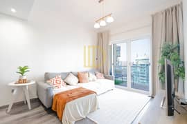 Upgraded & Furnished | Full Lakeview | Next to Metro