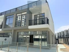 فیلا في فيلات 180 درجة،ليوان 5 غرف 320000 درهم - 15016210