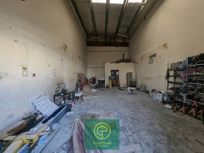 Warehouse for Rent in Industrial Area, Sharjah - PHOTO-2026-04-29-16-21-36 (2). jpg Warehouse for Rent in Industrial Area, Sharjah - PHOTO-2026-04-29-16-21-36 (2). jpg