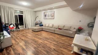 غرفتين وصاله للايجار السنوي\ بأبراج الهورايزون \ بمنطقه الراشديه 1\ مع الفرش بالكامل\بلكونه باطلاله مفتوحه\ باركينغ مجاني \ مساحه 1988 قدم \ موقع مميز