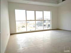 فیلا في حوشي 4 غرف 170000 درهم - 15026378