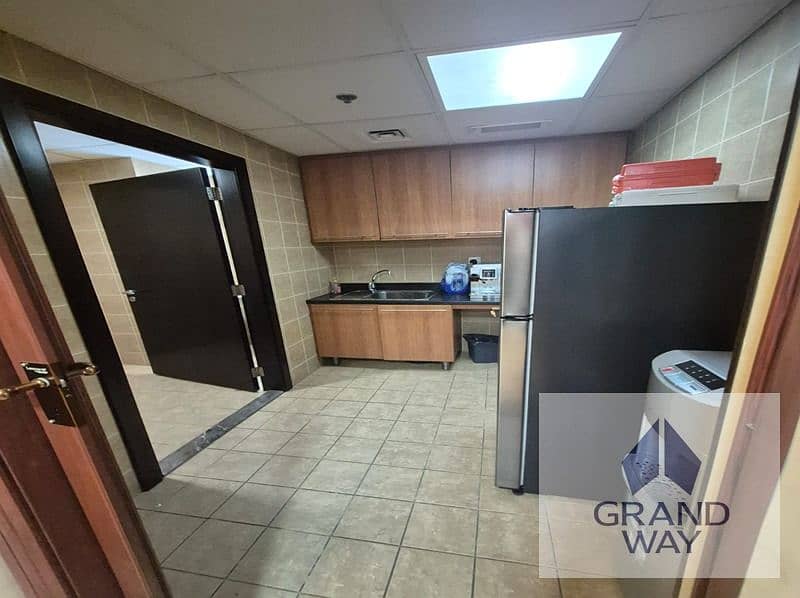 8 WhatsApp Image 2026-04-25 at 12.49. 10 PM. jpg