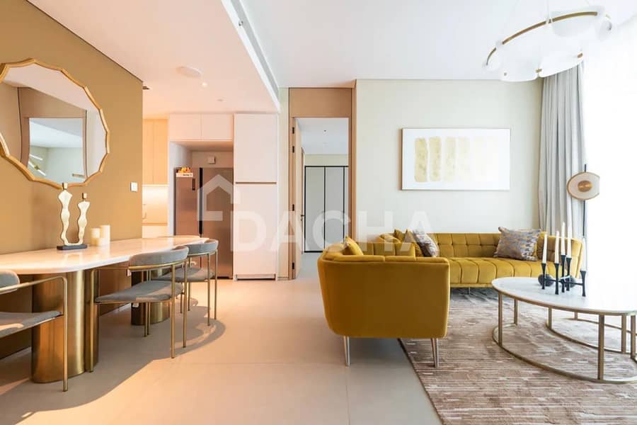 Luxury Furnishings | Marina View | Vacant Now Luxury Furnishings | Marina View | Vacant Now