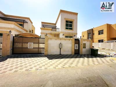 4 Camere Villa in Vendita a Al Zahya, Ajman - 11f74318-5c47-4ab8-92ea-d20274e7fd81. jpg 4 Camere Villa in Vendita a Al Zahya, Ajman - 11f74318-5c47-4ab8-92ea-d20274e7fd81. jpg