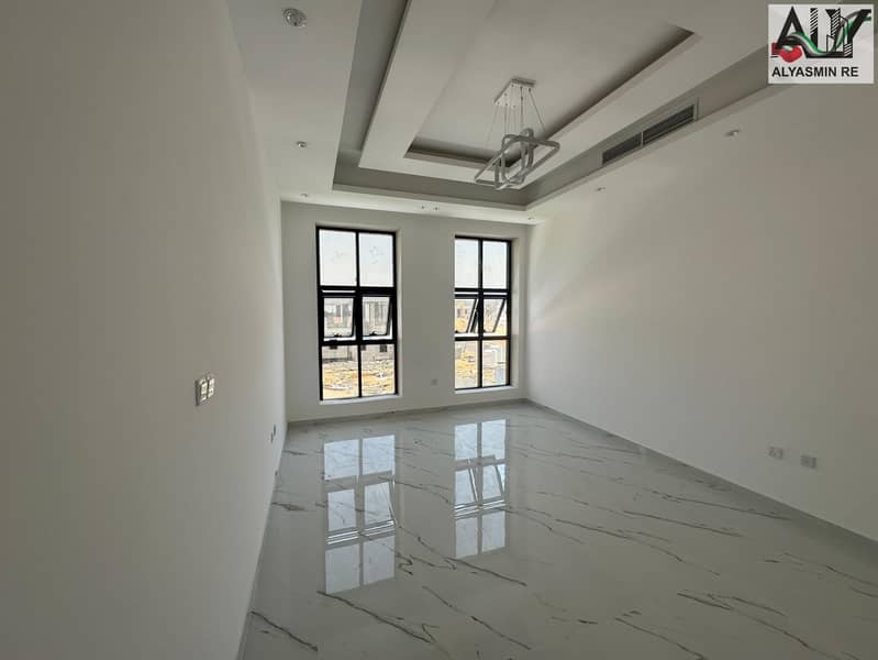 5 صورة واتساب بتاريخ 1447-04-22 في 19.36. 09_2e7c8b07. jpg