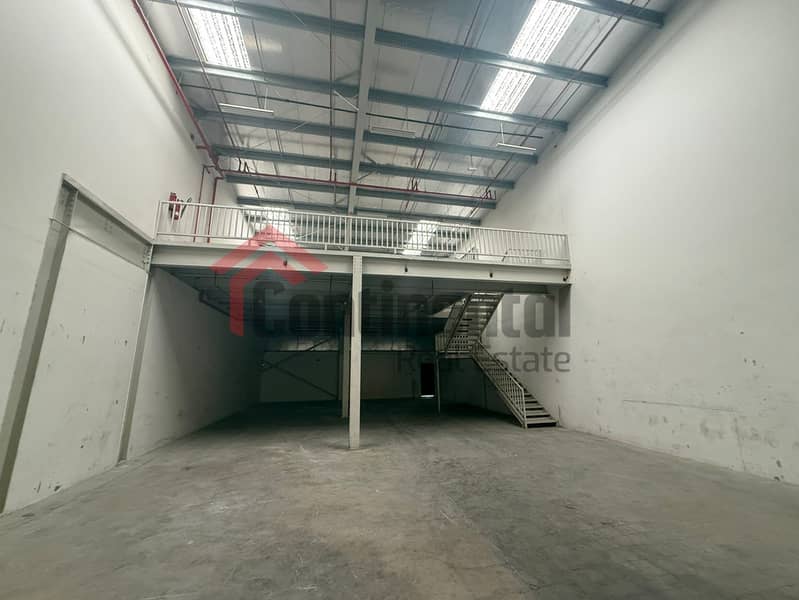 11 bf53c114-fd4b-49bc-bad9-919a837ce34e. jpg