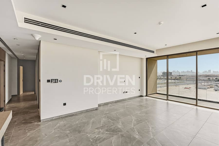 Spacious Layout | Waterfront Living | Vacant - Image 3