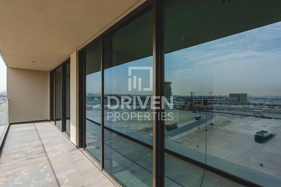 Spacious Layout | Waterfront Living | Vacant - Image 15