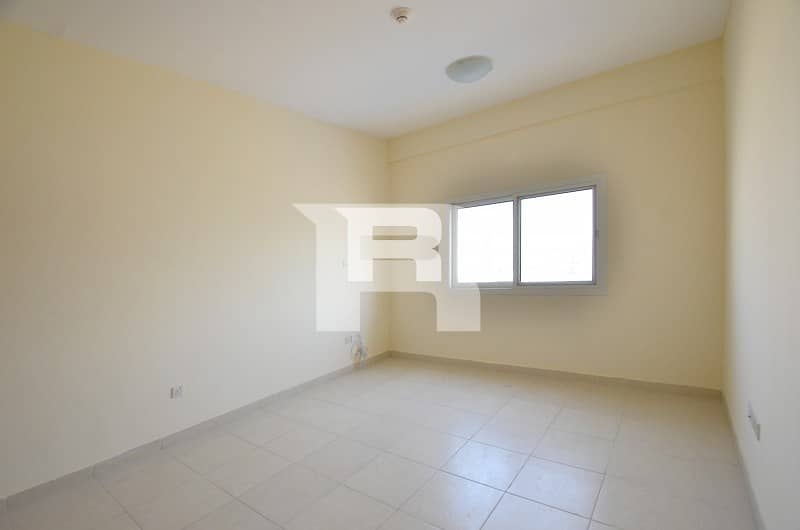 2 Br|Best Price |Closed Kitchen|6 chqs| 2 Br|Best Price |Closed Kitchen|6 chqs|