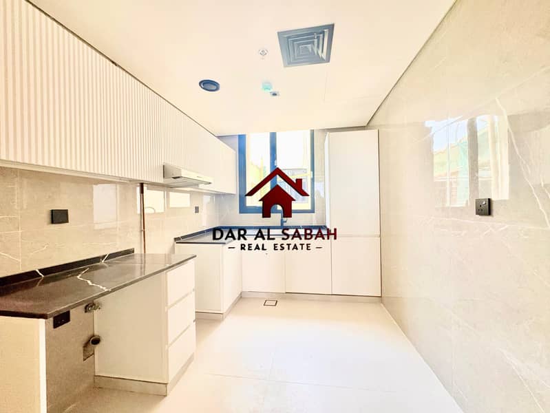 8 dc84daba-bd95-4914-99e5-d049e24751dd. jpg