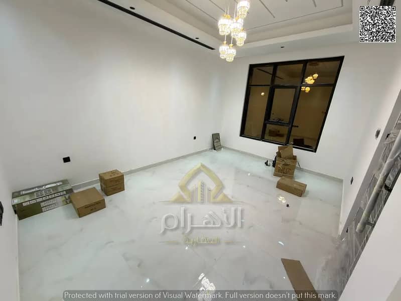 6 829176751-1066x800. webp