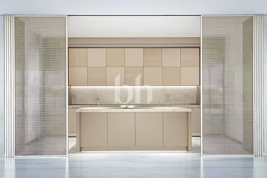 9 Image 0