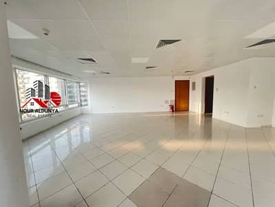 Office in Affitto a Deira, Dubai - e9d9daaf-a636-4f3a-a72f-0924bc6b068a. jpg Office in Affitto a Deira, Dubai - e9d9daaf-a636-4f3a-a72f-0924bc6b068a. jpg