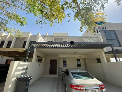 3 habitaciones Townhouse para en Alquiler en DAMAC Hills 2 (Akoya by DAMAC), Dubai - b5202f14-27e0-488b-bb36-1a4f83418eb3. jpeg 3 habitaciones Townhouse para en Alquiler en DAMAC Hills 2 (Akoya by DAMAC), Dubai - b5202f14-27e0-488b-bb36-1a4f83418eb3. jpeg