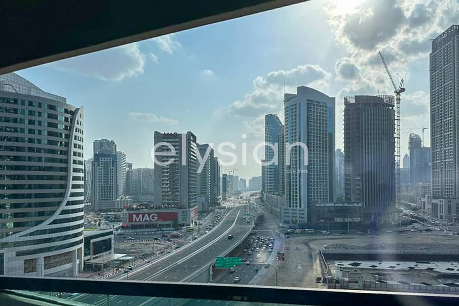 Modern Unit | Upgraded | Prime Location Modern Unit | Upgraded | Prime Location