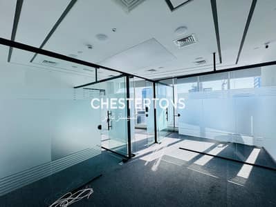 Office for Rent in Business Bay, Dubai - Skyline Elegance | Prime Location | Park Lane