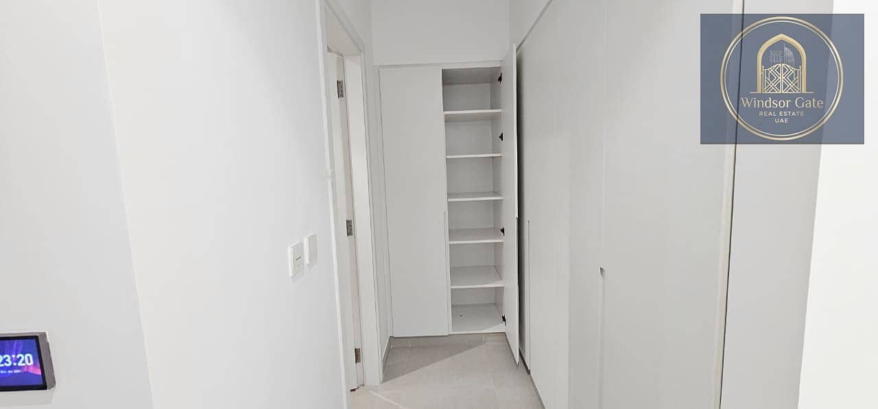13 ecdc95bc-6961-4612-93cb-55bed6b744f9. jpg