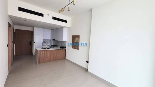 1 habitación Apartamento para en Alquiler en Jumeirah Village Circle (JVC), Dubai - Apartamento en Jumeirah Village Circle (JVC)，JVC District 11，Binghatti Amber, 1 dormitorio, 65000 AED - 15037807