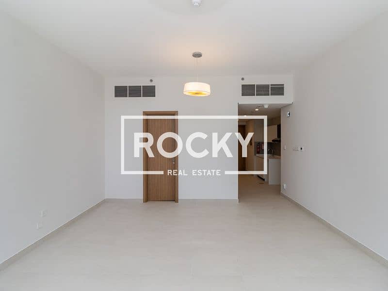 3 rocky Real Estate - Arjan - Science Park Residence - Flat 901 - Studio (9 of 13). jpg