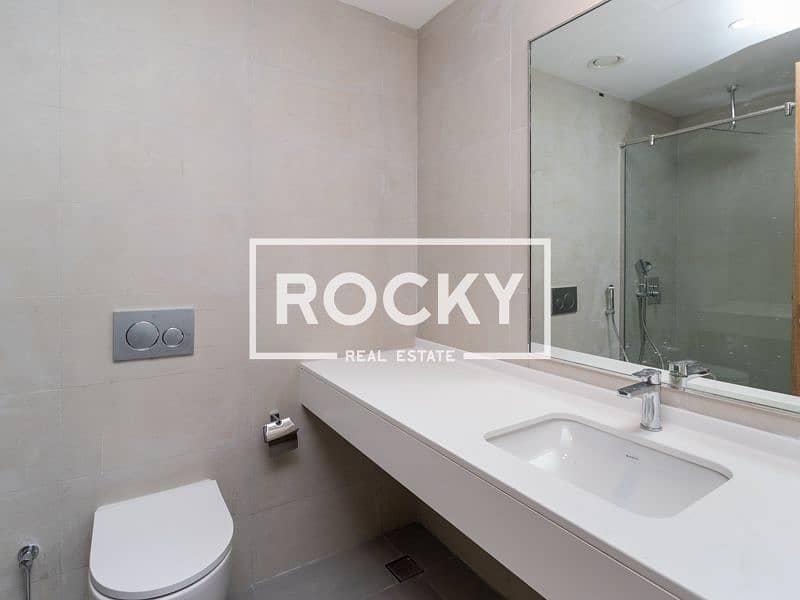 6 rocky Real Estate - Arjan - Science Park Residence - Flat 901 - Studio (11 of 13). jpg