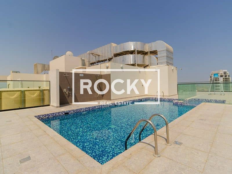 8 rocky Real Estate - Arjan - Science Park Residence - Common (4 of 7). jpg
