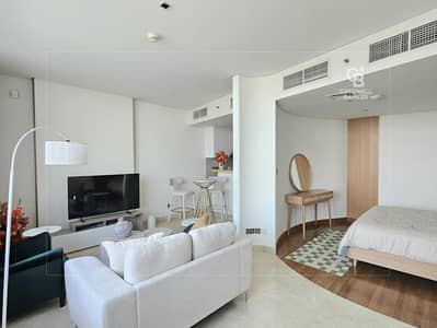 Studio for Rent in DIFC, Dubai - Fully Upgraded | High Floor | Spacious