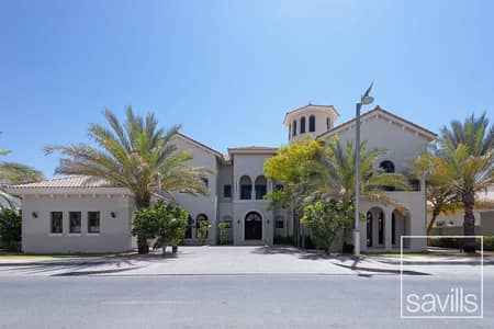 6 Bedroom Villa for Sale in Palm Jumeirah, Dubai - PRICED TO SELL SIGNATURE VILLA I BEST LAYOUT